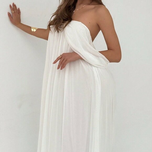 Dresses & Skirts - White Elegant Women's Holiday Sexy Off Shoulder Strapless Flowing Backless Dress